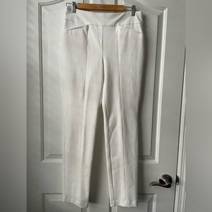 Chicos So Slimming Slim Stretch White Pull-On Pants‎ Size 0.5